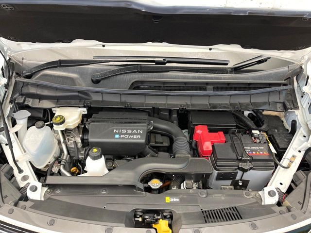 NISSAN SERENA  WG 2023