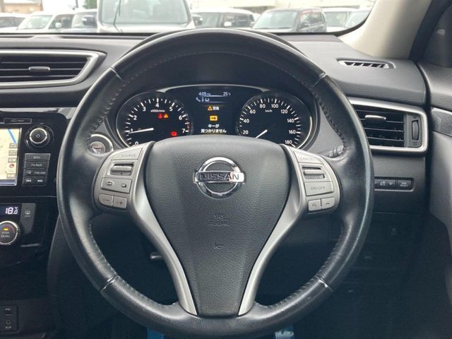 NISSAN X-TRAIL 4WD 2015