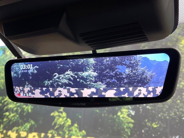 MITSUBISHI OUTLANDER PHEV 2023