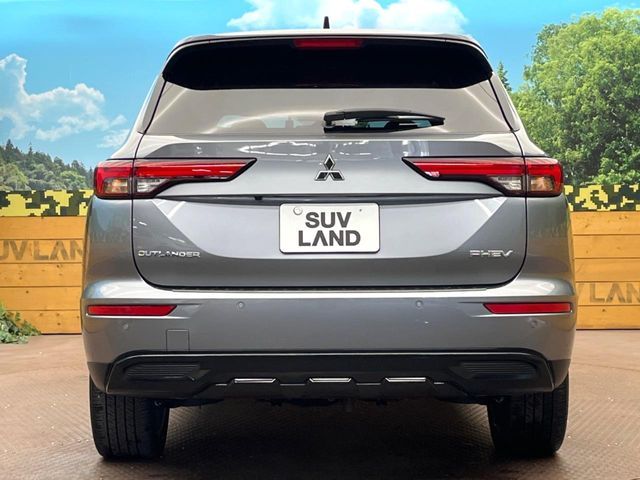 MITSUBISHI OUTLANDER PHEV 2023