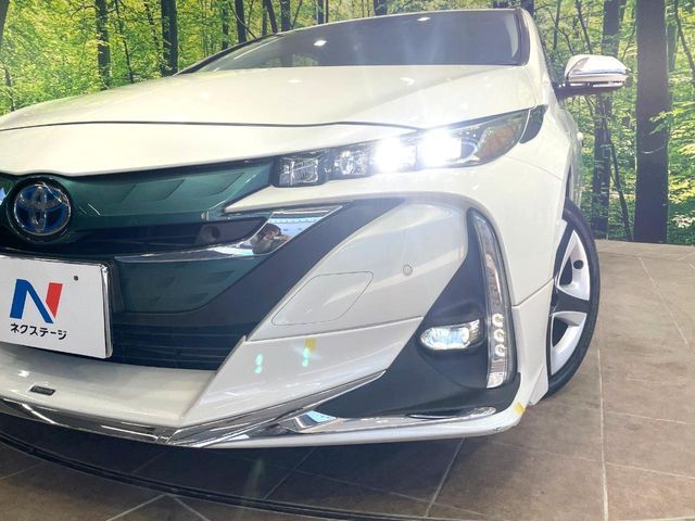 TOYOTA PRIUS PHV 2017