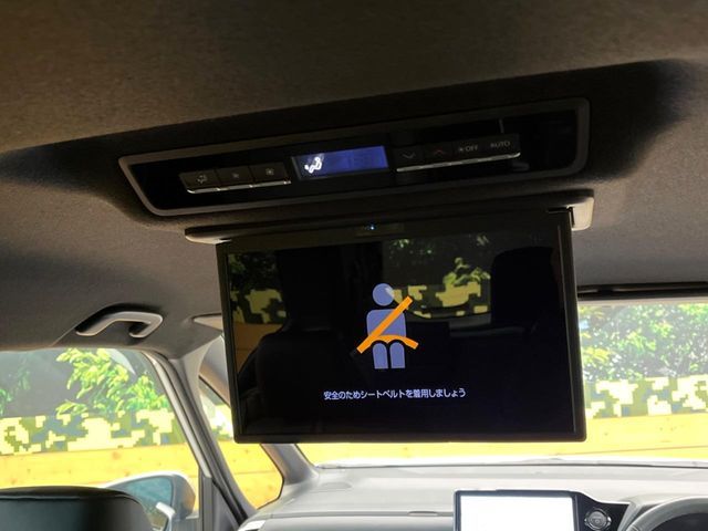 TOYOTA NOAH HYBRID 2025