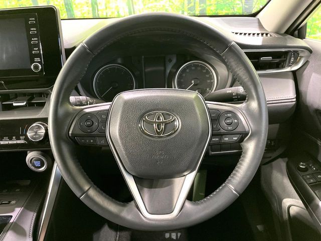 TOYOTA HARRIER 2WD 2022