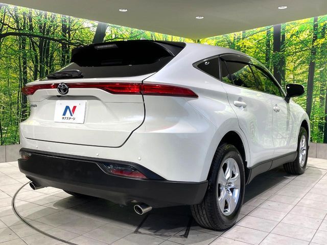 TOYOTA HARRIER 2WD 2022