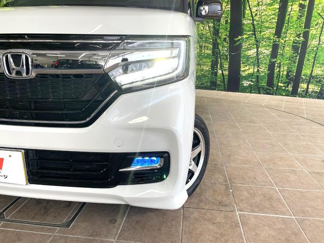 HONDA N BOX CUSTOM 2019