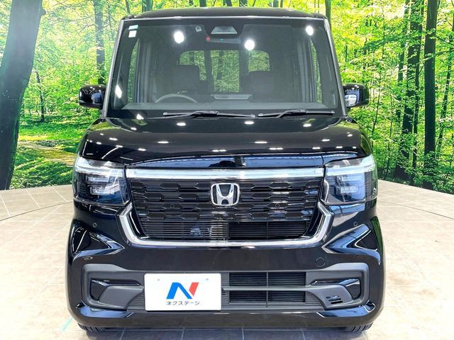 HONDA N BOX CUSTOM 2024