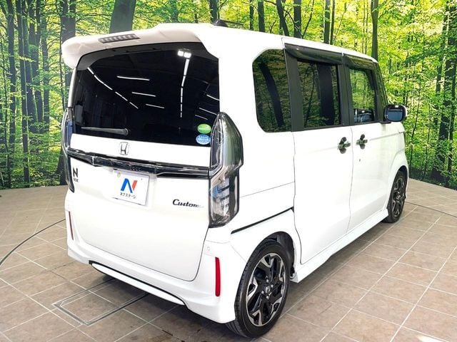 HONDA N BOX CUSTOM 2020