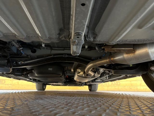 TOYOTA VOXY HYBRID 2023