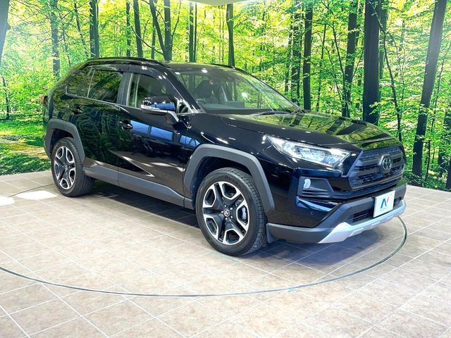 TOYOTA RAV4 4WD 2021