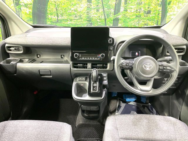 TOYOTA SIENTA HYBRID 2025