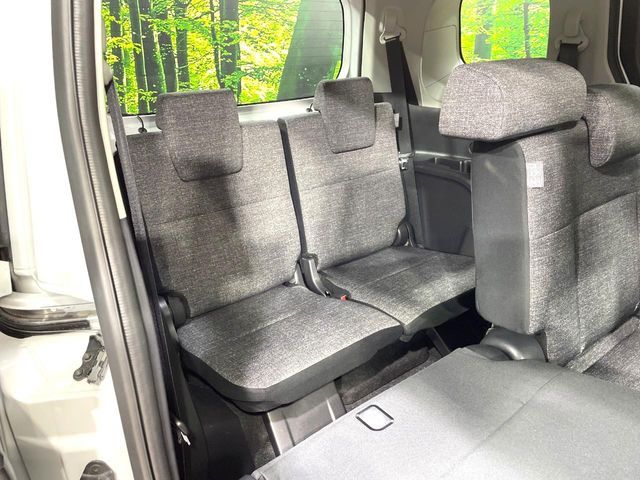 TOYOTA SIENTA HYBRID 2025