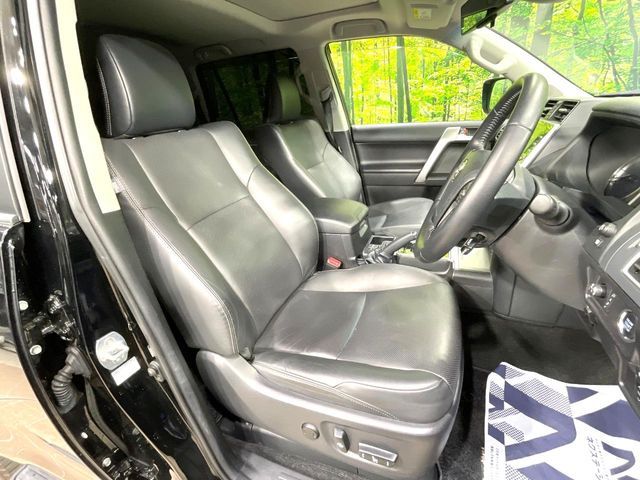 TOYOTA LANDCRUISER PRADO 2022