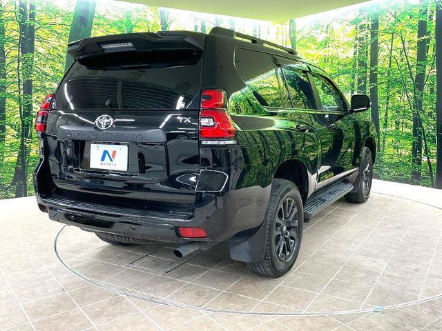 TOYOTA LANDCRUISER PRADO 2022