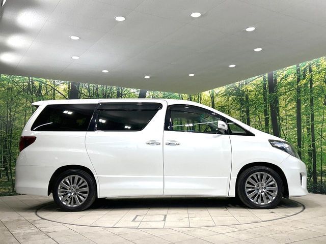 TOYOTA ALPHARD 2014