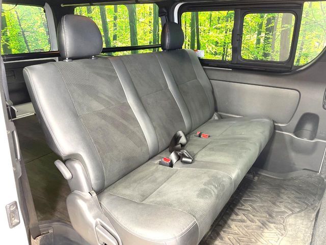 TOYOTA HIACE van 2WD 2019