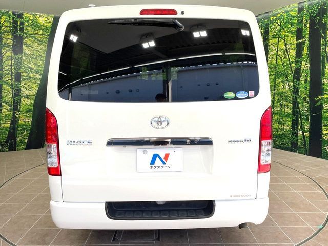 TOYOTA HIACE van 2WD 2019