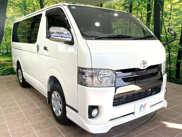 TOYOTA HIACE van 2WD 2019