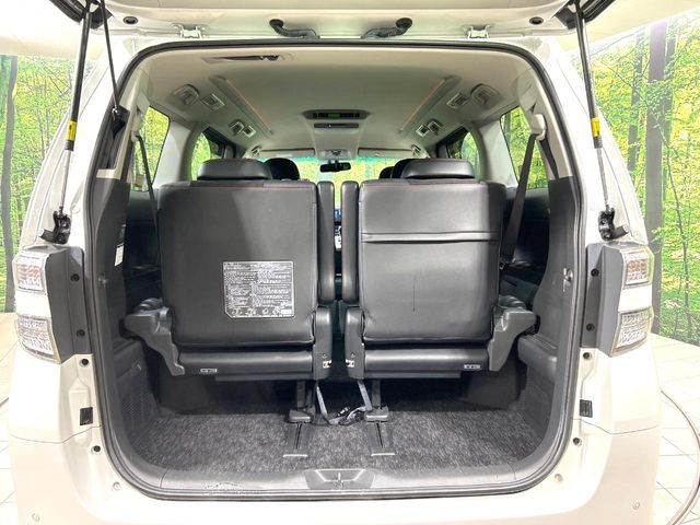 TOYOTA VELLFIRE 4WD 2013