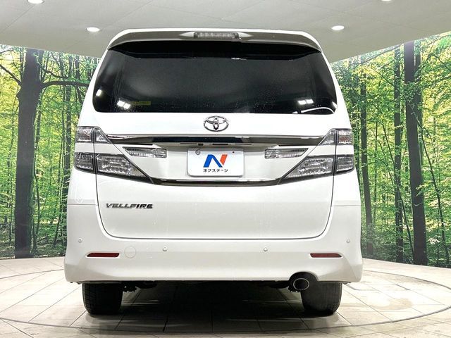 TOYOTA VELLFIRE 4WD 2013