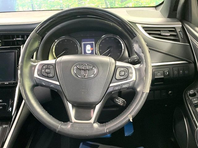 TOYOTA HARRIER 2WD 2017