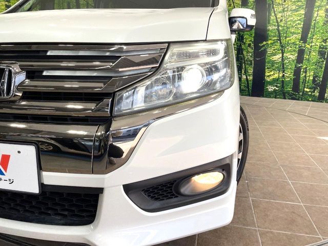 HONDA STEPWAGON SPADA 2012