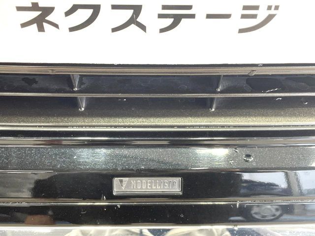 TOYOTA VOXY HYBRID 2023