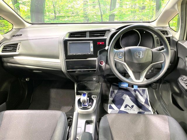 HONDA FIT HYBRID 2015
