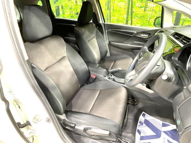 HONDA FIT HYBRID 2015