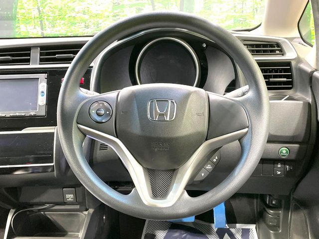 HONDA FIT HYBRID 2015
