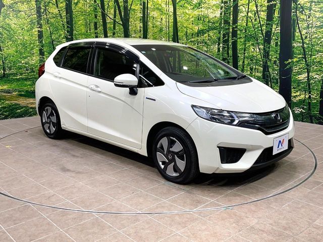 HONDA FIT HYBRID 2015