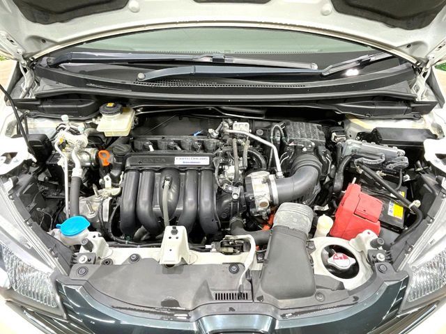 HONDA FIT HYBRID 2015