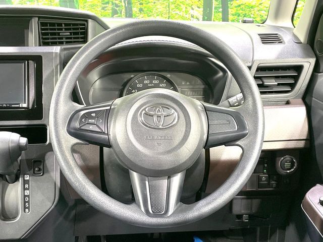 TOYOTA ROOMY 2018