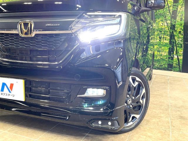 HONDA N BOX CUSTOM 2018