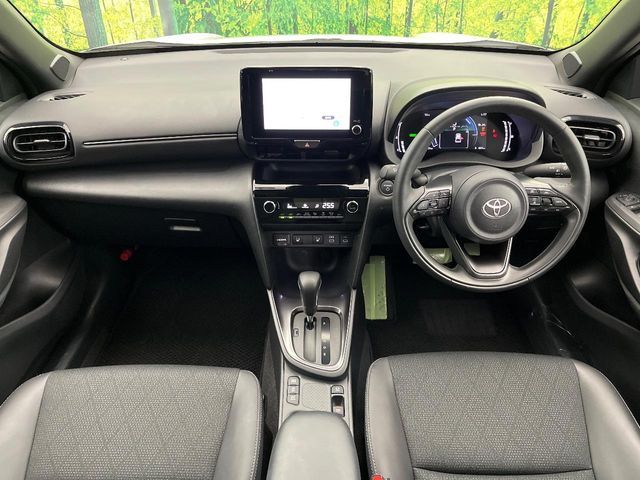 TOYOTA YARIS CROSS HYBRID 2025