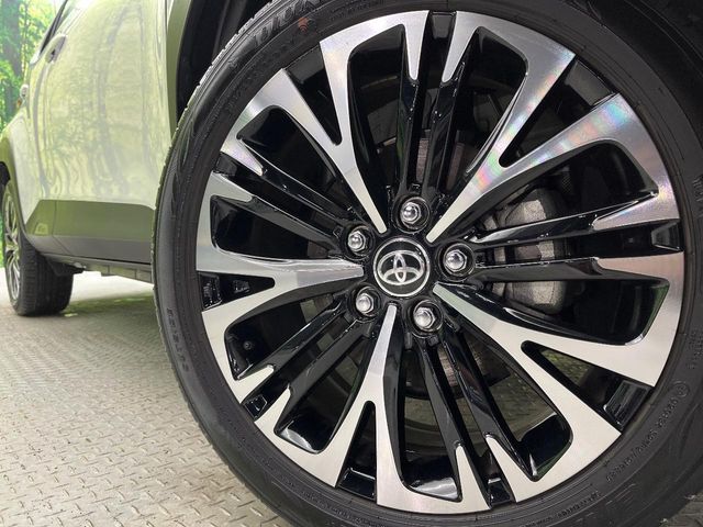 TOYOTA YARIS CROSS HYBRID 2025