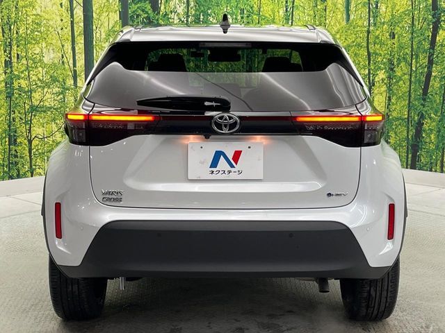 TOYOTA YARIS CROSS HYBRID 2025