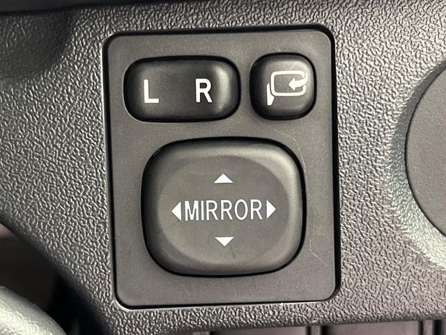 TOYOTA HIACE van 1.25t 2WD 2025