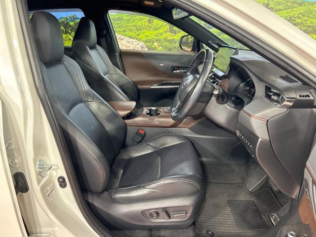 TOYOTA HARRIER 2WD 2020