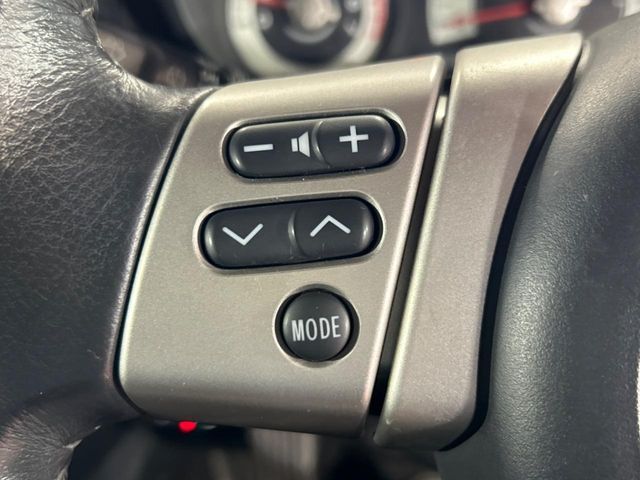 TOYOTA FJ CRUISER 4WD 2011