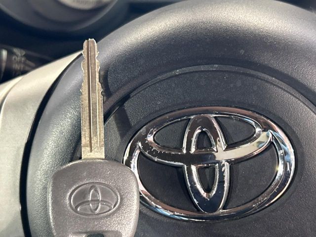 TOYOTA FJ CRUISER 4WD 2011