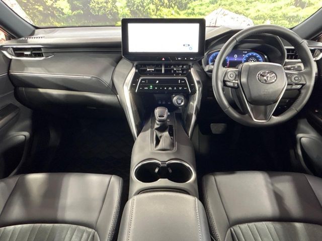 TOYOTA HARRIER 2WD 2025