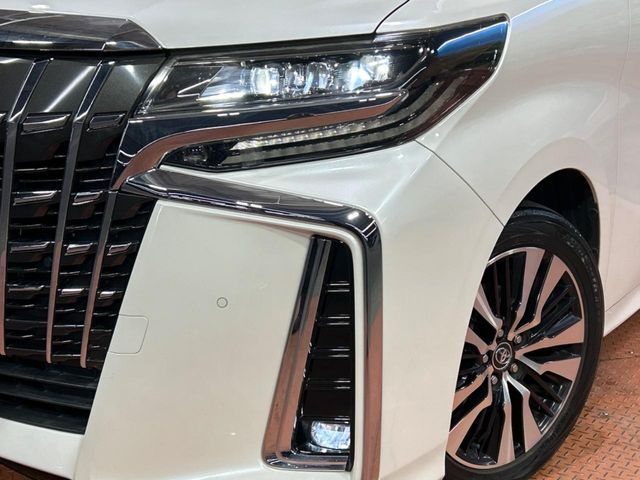 TOYOTA ALPHARD 2018