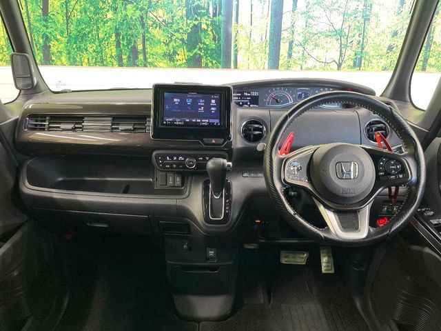 HONDA N BOX CUSTOM 2018