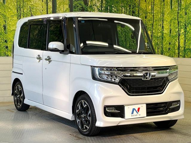 HONDA N BOX CUSTOM 2018
