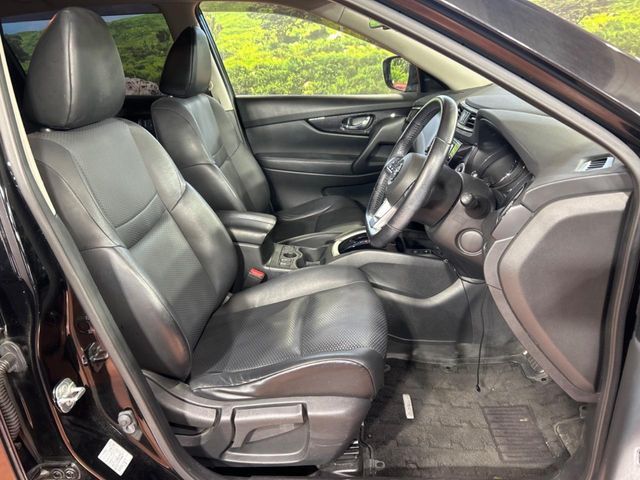 NISSAN X-TRAIL 2WD 2017