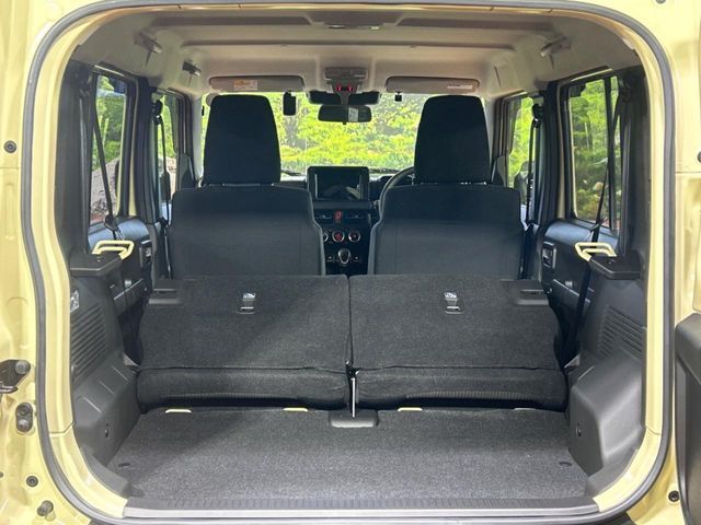 SUZUKI JIMNY NOMADE 2025