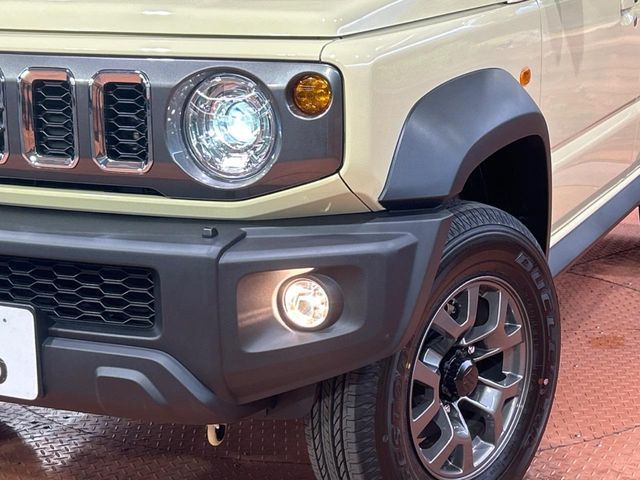 SUZUKI JIMNY NOMADE 2025