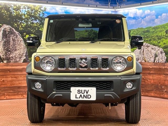 SUZUKI JIMNY NOMADE 2025