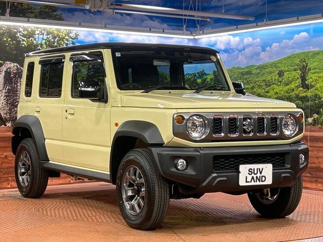 SUZUKI JIMNY NOMADE 2025