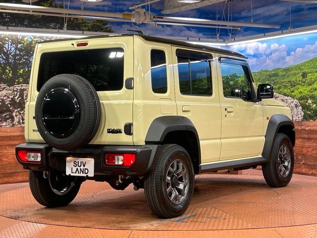 SUZUKI JIMNY NOMADE 2025